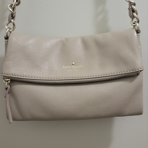kate spade ♠️ Small Tuape Crossbody - Picture 2 of 10